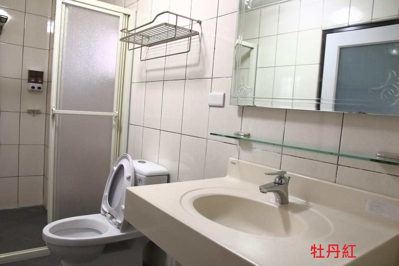 羅東夜宿 Luodong Exteriör bild